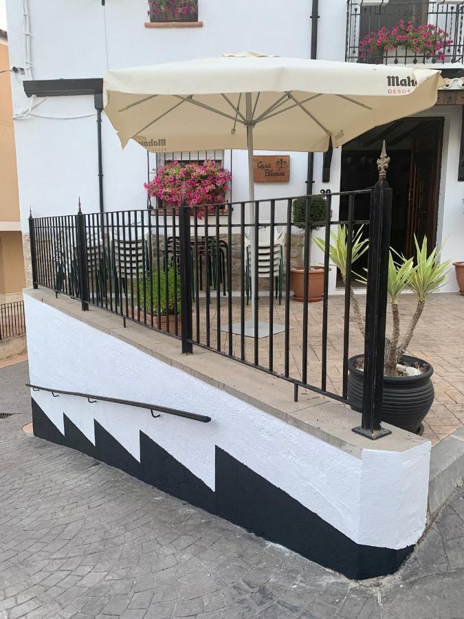 Casa Blanca Panzió Castell de Castells Kültér fotó