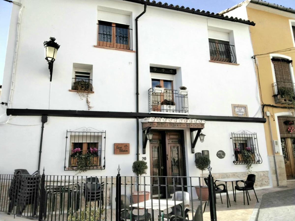 Casa Blanca Panzió Castell de Castells Kültér fotó