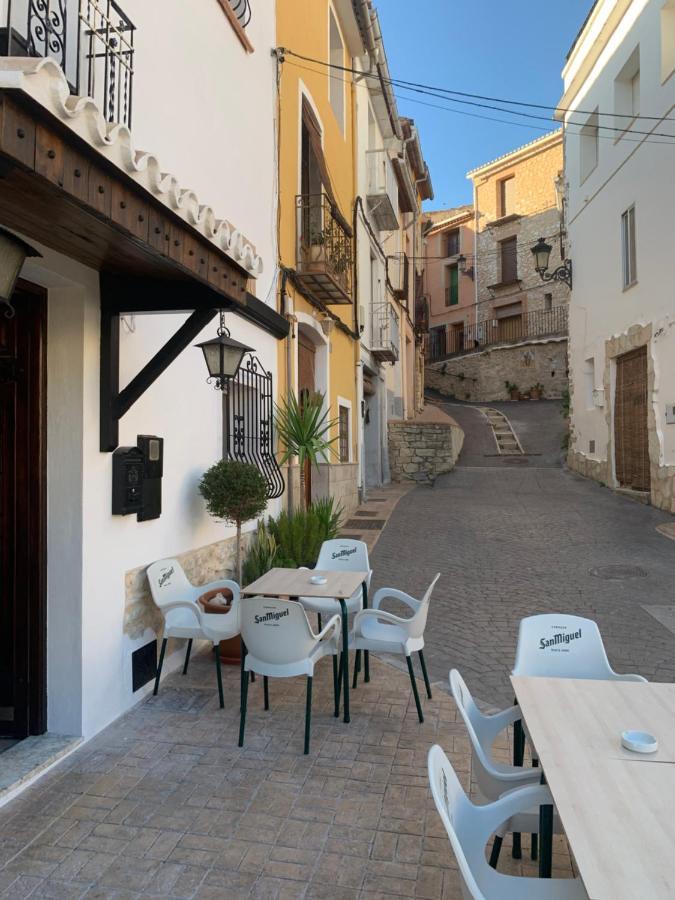Casa Blanca Panzió Castell de Castells Kültér fotó