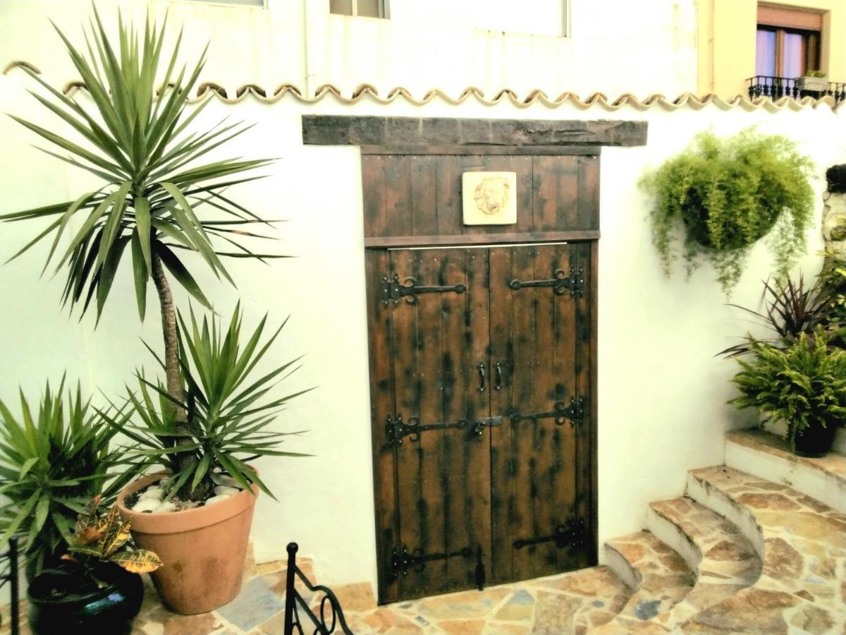 Casa Blanca Panzió Castell de Castells Kültér fotó
